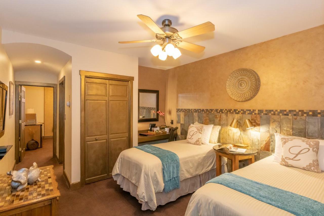 Luxx Boutique Hotel Santa Fe Exterior photo